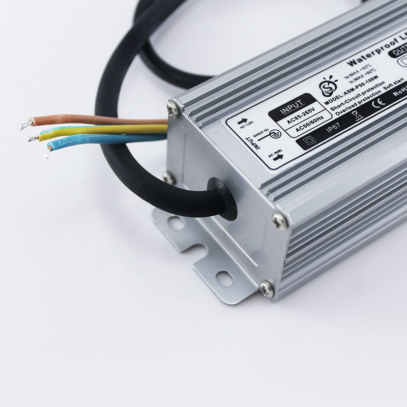 Conducteur imperméable de 100W - Outdoor Power Transformer avis et prix