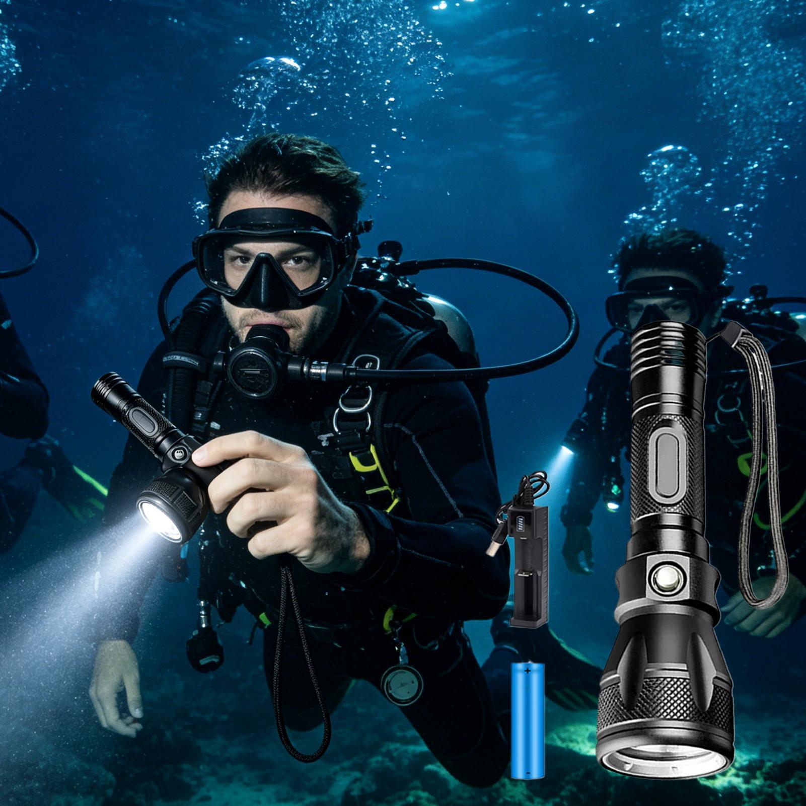 Lampe de plongée LED rechargea - Outdoor Powersports avis et prix